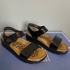 Alegria Black Sandals - Size 8